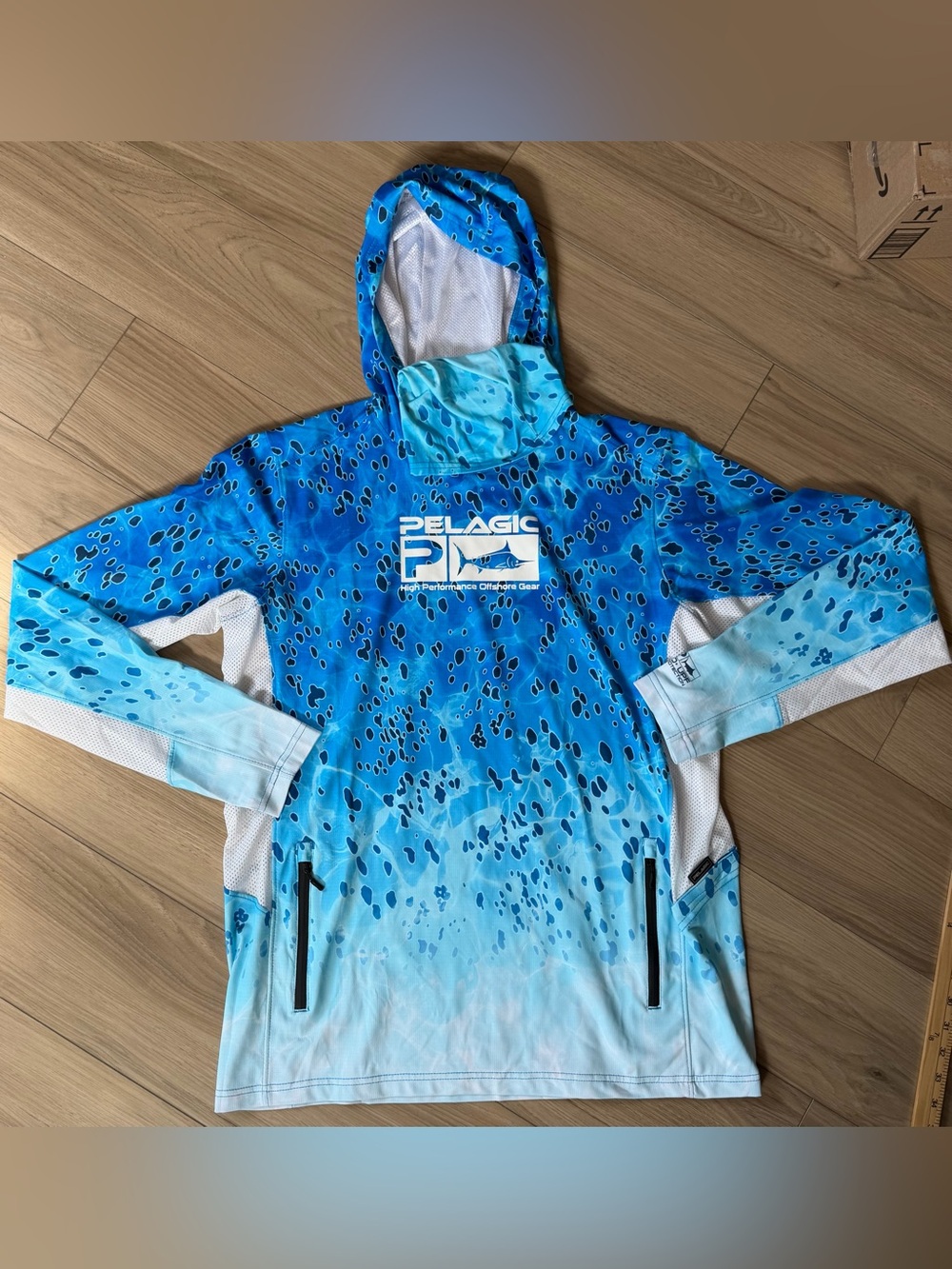 Pelagic Dorado Exo-Tech Fishing Hoodie Shirt Men's M Blue Gaiter Face Mask NWOT